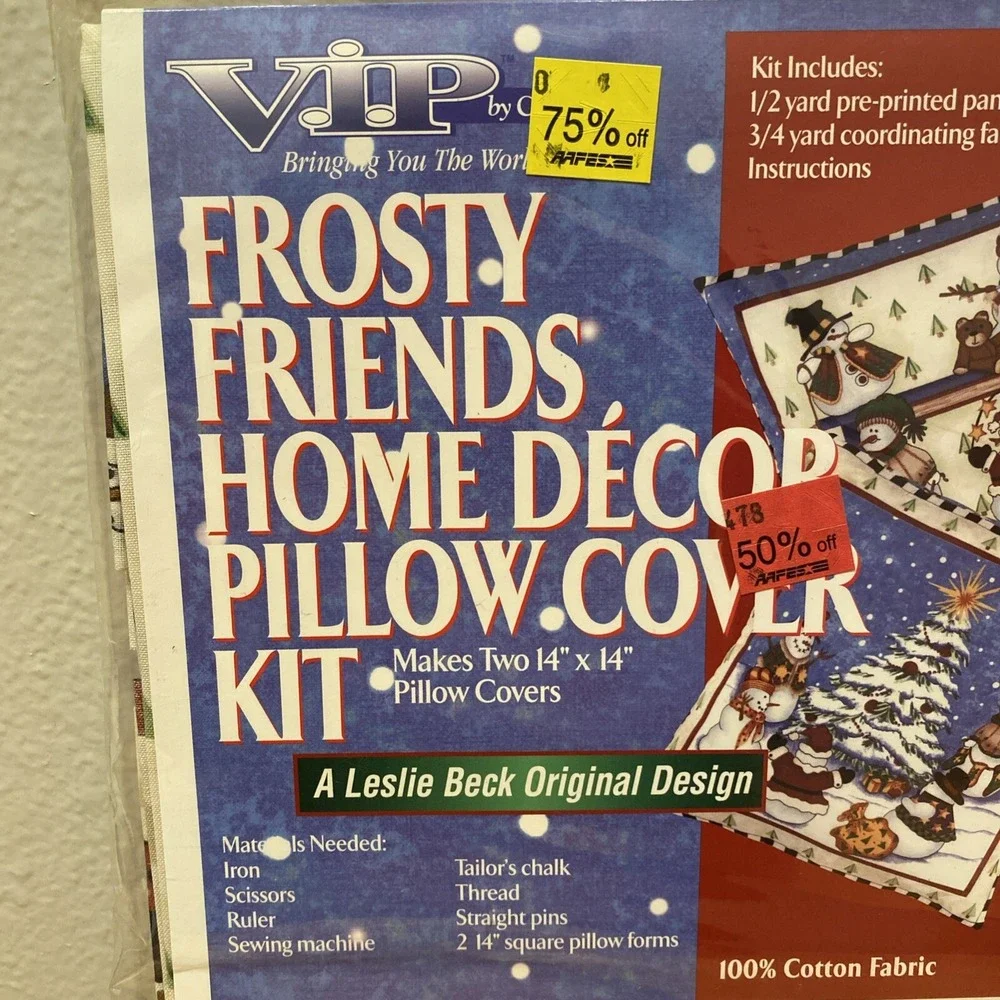 VIP Cranston Christmas Pillow Kit - Makes 2 Frosty Friends Pillows 14 x 14